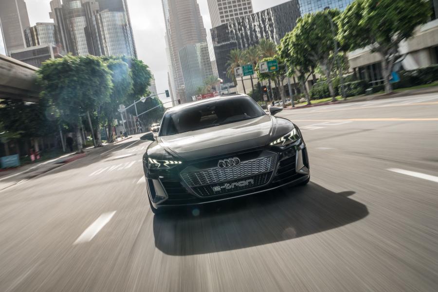  Audi e-tron GT Concept 2018 года  (фото 66 из 69)